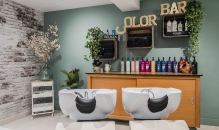 SAKURA BY KARO : Coiffeur à Loix