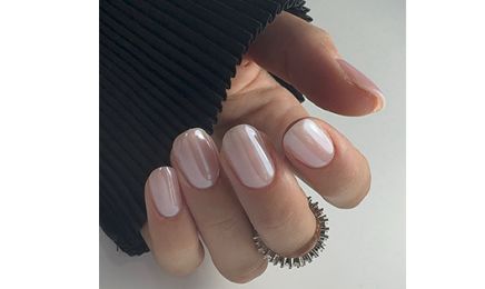 Le Boudoir Privé Manucure et Beauté des pieds Russes / Rehaussement de cils / Épilation  : Institut de beauté à Lyon