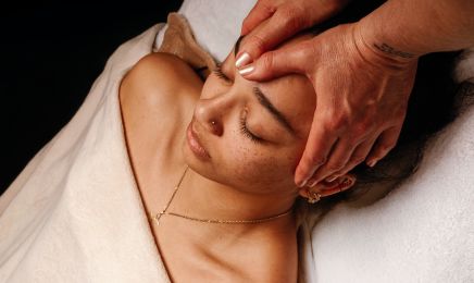 L’Eden Massage  : Institut de beauté à Bonson