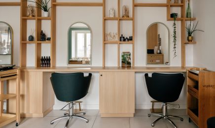 Le Boudoir Végétal  : Coiffeur à Melesse