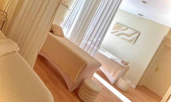 L’ADRESSE | Hannah