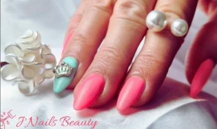 J'nailsbeauty : Manucure à Francheville