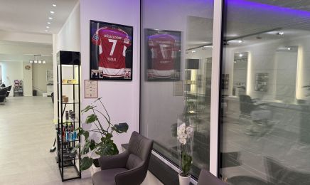  GK Home of Hair: Kosmetikstudio in Düsseldorf