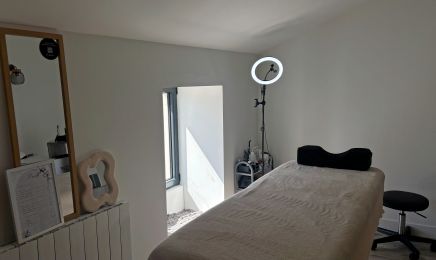 Lash By X : Institut de beauté à Saint-Pierre-d'Amilly