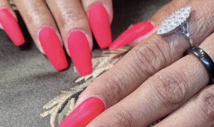 LM Les Ongles : Manucure à Scionzier