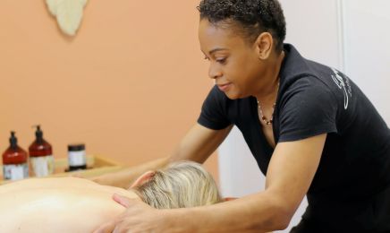Beauté Bien Etre By Sorana & Audrey : Manucure à Élancourt