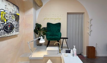 Oh my Glow  : Manucure à Amiens
