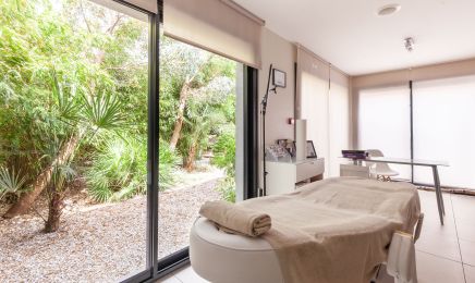 Centre opale beauté : Manucure à Rang-du-Fliers