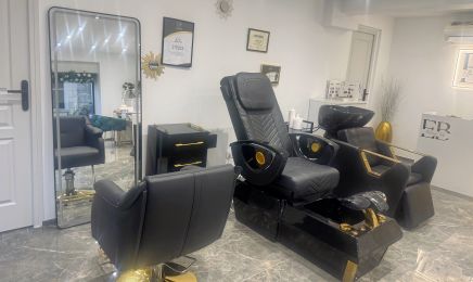 Hair by Vaza chez Ella Beauty Studio  : Coiffeur à Marseille