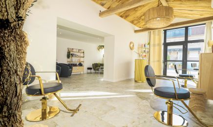 Francesca Artiste Coiffeur : Coiffeur à Porcelette
