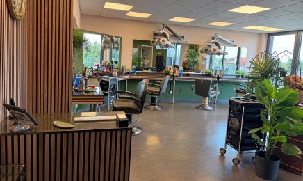 Friseur Dornberg Carrée: Kosmetikstudio in Vechelde