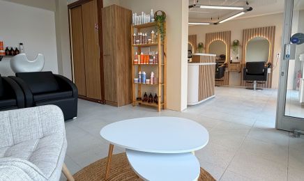 MAISON LUMEA COIFFURE : Coiffeur à Le Luart