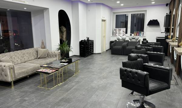 Hair & Beauty by Hannahn & Ismail
