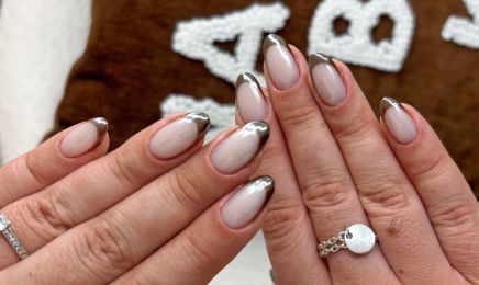 By Vnails : Manucure à Bourg-des-Comptes