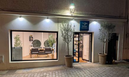 Le Salon De Mickaël - l'atelier de coiffure : Institut de beauté à Neuville-sur-Saône