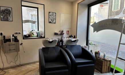 Le salon by all'o coiff  : Coiffeur à Cosne-Cours-sur-Loire