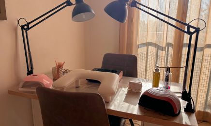 Petites Merveilles de Nana : Manucure à Marseille