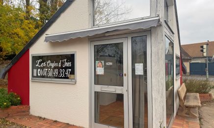 Les Ongles d'Ines : Manucure à Bazouges Cré sur Loir