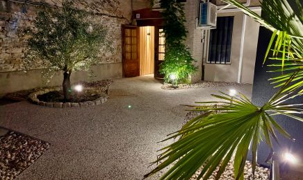 Eden  : Coiffeur à Charmes