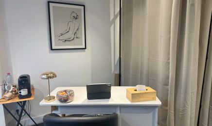  Aura By Varenka - (Mille et un regard) : Institut de beauté à Lourdes