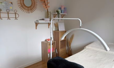 Le Salon d'Axelle : Institut de beauté à Salles