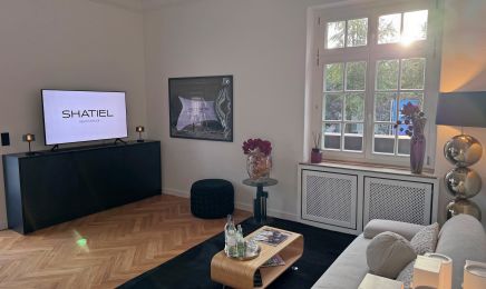 Shatiel : Nagelstudio in Dortmund