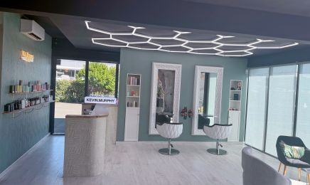 KĀ-YOUNG BEAUTY  : Coiffeur à Andernos-les-Bains