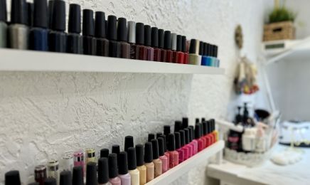 Éclat de Beauté : Manucure à Nice