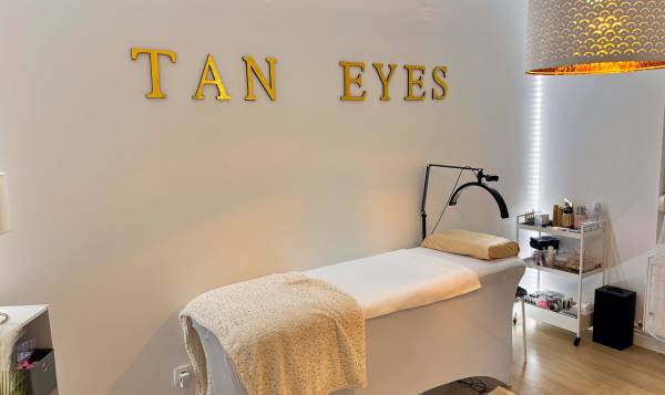Tan Eyes