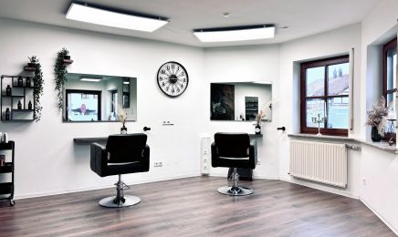 Phönix by Pascal Gräßlin: Friseur in Gundelsheim