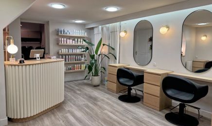 Le Mademois'elle : Coiffeur à Laval