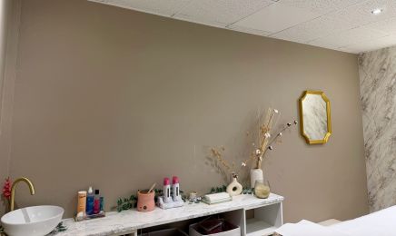Essentiel Beauté : Manucure à Fabrègues
