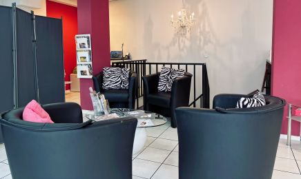 Pink Diamond beauty lounge: Kosmetikstudio in Waiblingen
