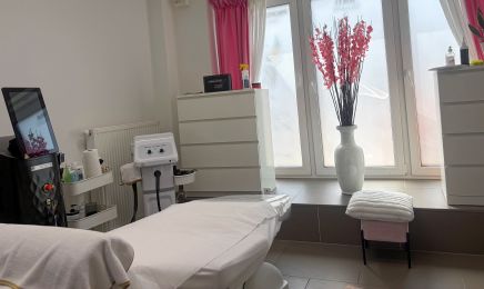 Ardea Beauty: Kosmetikstudio in Köln