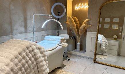 Naerya (ex Lashes Studio)  : Manucure à Toulon