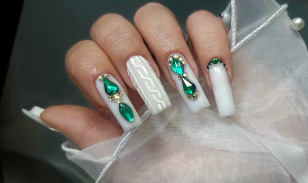 TAONAILS : Manucure à Gonesse