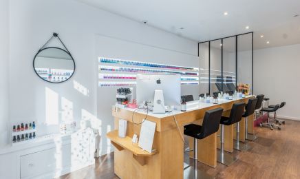 Khroma Nail Bar - Marseille 12e : Manucure à Marseille
