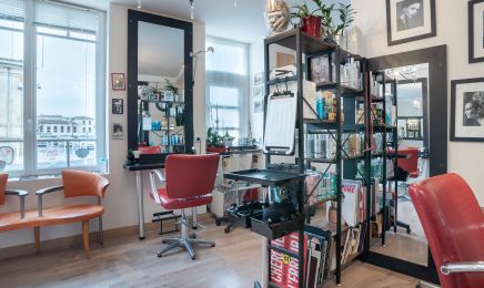 Les Ciseaux Du Marché : Coiffeur à Saint-Jean-d'Angély