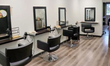 Un Hair de Famille  (anciennement l’atelier d’Odile) : Coiffeur à Rive-de-Gier