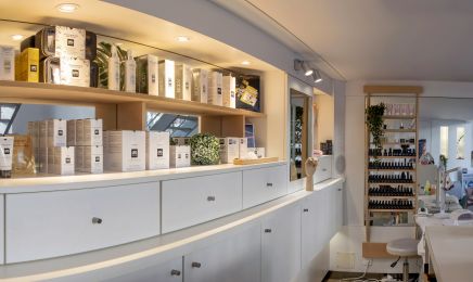L’esthetique by Carol-Ann : Manucure à Bordeaux