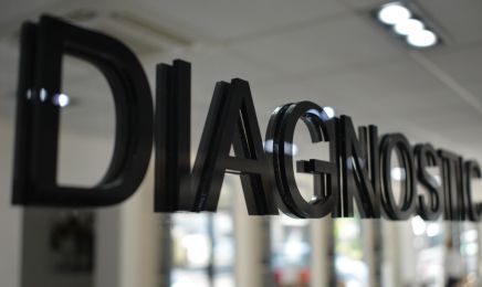 13 M Avenue : Coiffeur à Angoulême