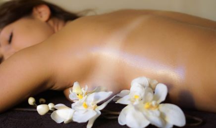 Grain de beaute  : Manucure à Objat