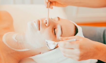 Pauline Cadoret Masseuse - Kobido - Drainage Renata França  : Institut de beauté à Fleury-sur-Orne