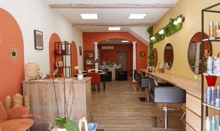 L'original : Coiffeur à Roquebrune-sur-Argens