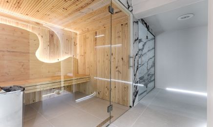 Bain Foch Paris  : Manucure à Paris