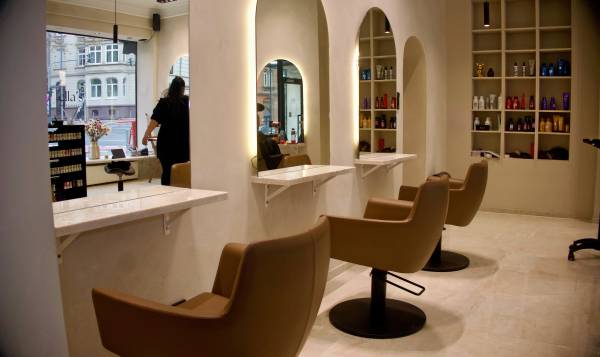 Ella‘s Hair & Make Up