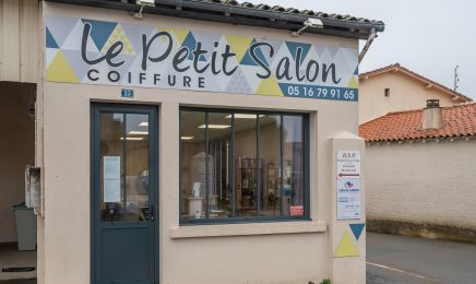Le petit salon : Coiffeur à Périgné
