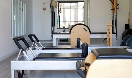Studio Pilates Mat/Appareils Reformer & Soins Massages du corps et visage Kobido : Spa à Fréjus