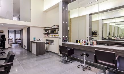 Curl Salon : Coiffeur à Lyon