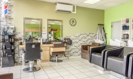 CLEAR Coiffure - Chartres : Manucure à Chartres